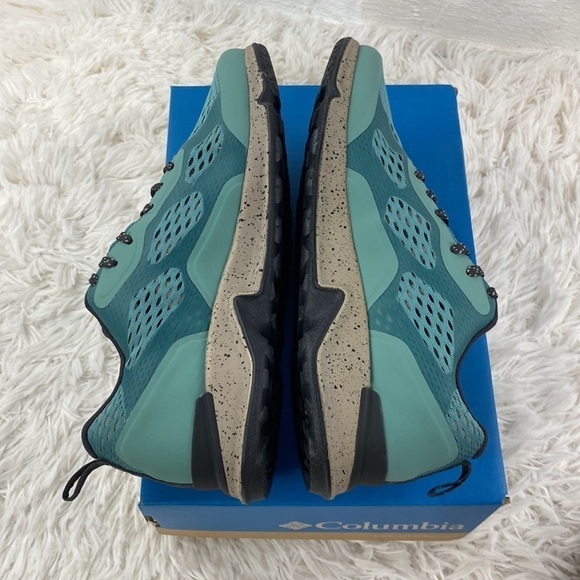 NIB Columbia Vitesse Shoes - Picture 7 of 8